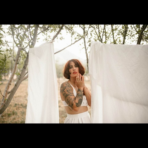 Meet your Posher, Amanda - Picture 7 of 9